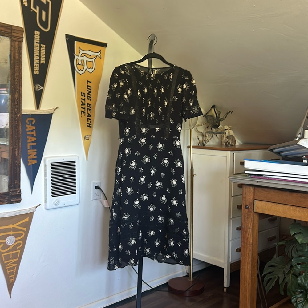 Reformation floral dress size small
